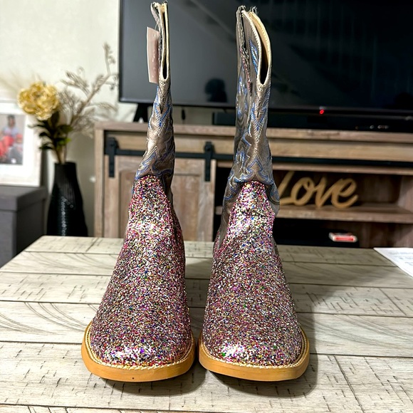 ♥️Multi Glittering Western Boots - Picture 5 of 11